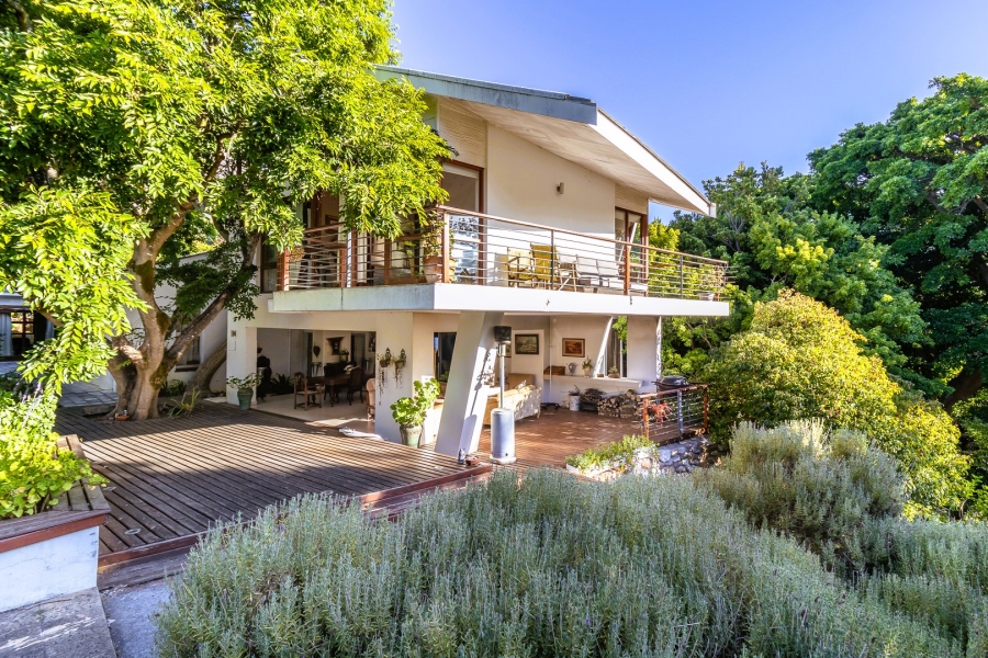 4 Bedroom Property for Sale in Brandwacht Western Cape